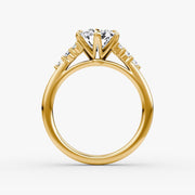 Radiant Cut - Plain Band - Cluster Ring - 18 K Gold
